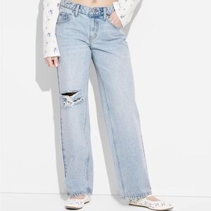 NWT Wild Fable Mid Rise 90’s Relaxed Straight Leg Jeans Size 6